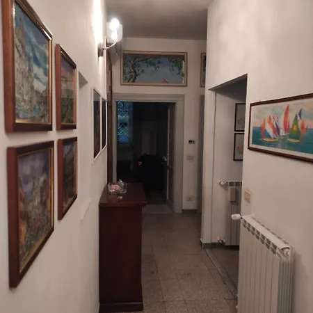 Piazzale Della Posta Lägenhet